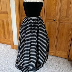 Gorgeous strapless silk full length gown with velvet and raw silk bodice.